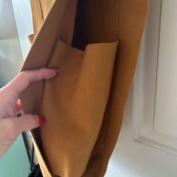 DRA SWEATER XS Ochre, Sleeveless Ties at hem ea side NEVER WORN - Picture 5 of 9